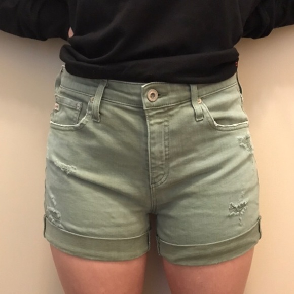 AG The Hailey Mid Rise ex-boyfriend Roll up shorts
